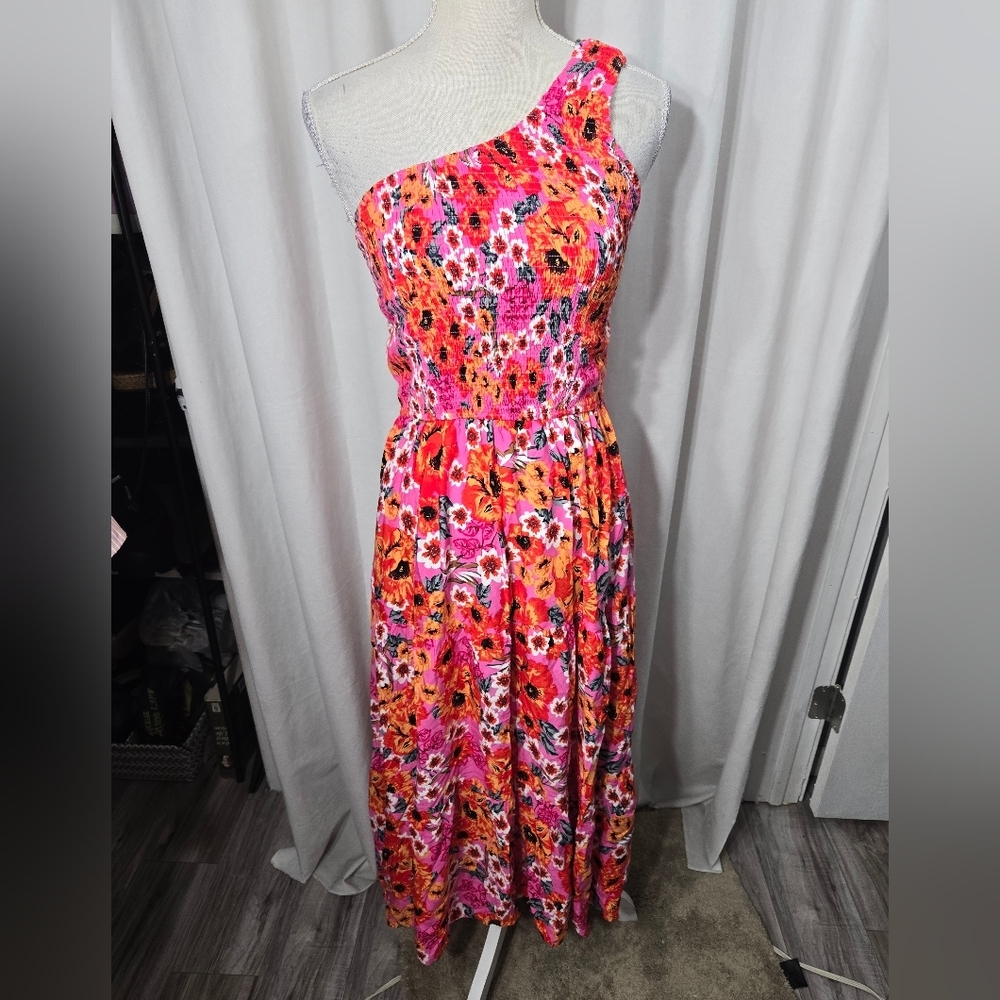Zesica One Shoulder Floral Dress Smocked Sz XS NWT